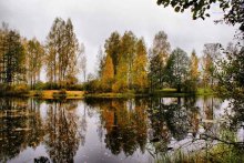 Oktober, in der Natur. / ***