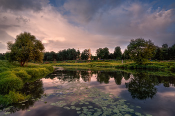 Abend auf dem Fluss / ***