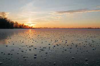 Morgendämmerung / ***