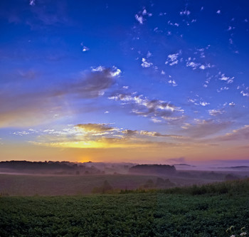Before Sunrise / ***