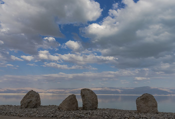 Dead Sea / ...