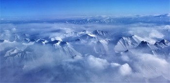 Durch die Wolken / ***