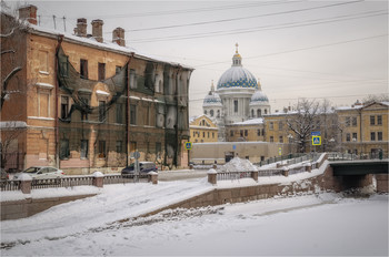 Trinity Cathedral / ***