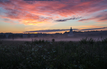 Vor der Morgendämmerung / ***