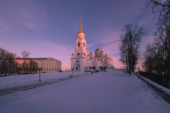 Kathedrale Mariä Himmelfahrt. / ***