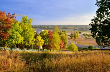 Herbst Morgendämmerung / ***