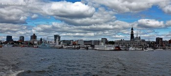 Hamburg / ***