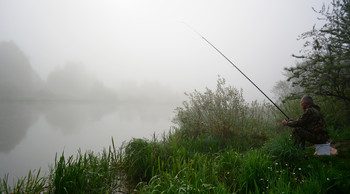 Morning fishing / ***