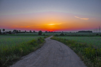 Der Weg in den Sonnenuntergang / ***