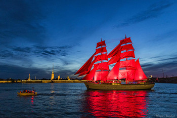 Scarlet Sails / ***