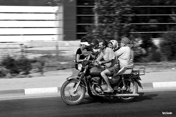 Ach, lass uns fahren! / ***