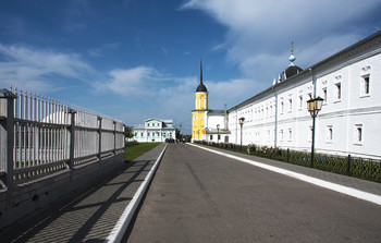 Auf der anderen Seite - Kolomna / ...