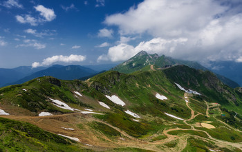 In den Bergen des Kaukasus / ***