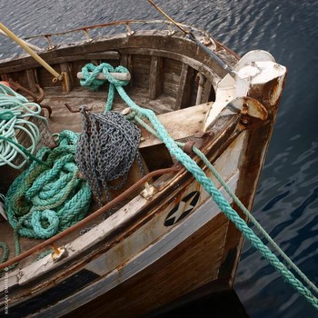 &nbsp; / music: Trond Kallevag Hansen- Gatelys og sang
https://www.youtube.com/watch?v=kdUJOk5nD3s