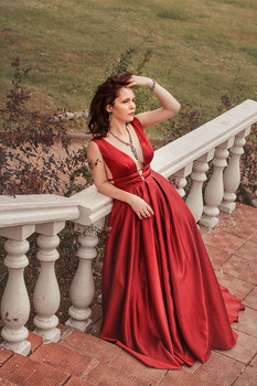 Kate / Ph: Roman Sergeev http://vk.com/srfoto
Muah:Anna Forsbakka http://vk.com/forsbakka