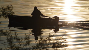 Fisherman ... / ***