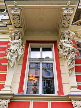 Atlanten / ***