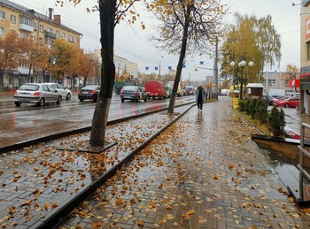 In unserer Stadt, die regen ... / ***