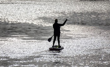 Auf dem Fluss / ***