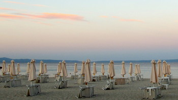 Morgen am Strand / ***