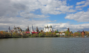 Izmailovo Kremlin / ***