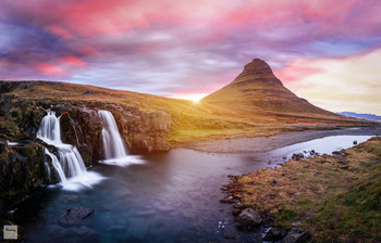 Kirkjufellsfoss / ***
