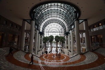 BROOKFIELD PLACE / ***