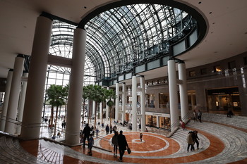 BROOKFIELD PLACE / ***