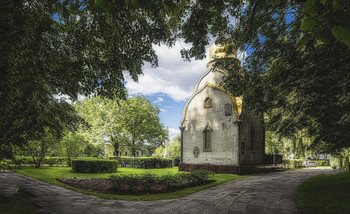 Kapelle. / ***