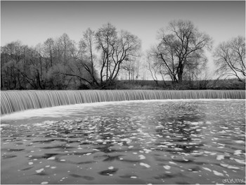 Wasserfall / ***