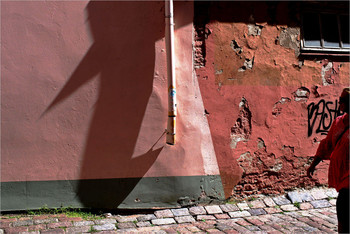 &nbsp; / ...........................