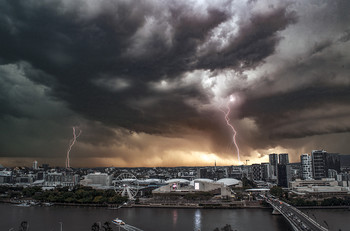the strom (at Brisbane, Australia) II / Shot from the window of my hotel in Brisbane, Australia. Find me also at https://arnaubolet.wixsite.com/photography -
https://www.clickasnap.com/ArnauBolet - https://twitter.com/BoletArnau and https://www.instagram.com/arnau_bolet_photography/?hl=es