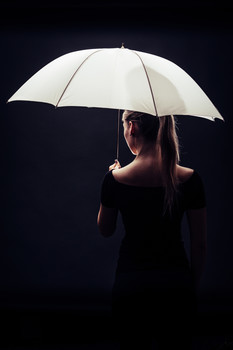 Umbrella / Many thanks to Nele!

See more at https://www.n-hantke.de/index.php/blog/bilder/studio_mit_nele
