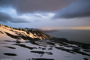 Siglufjarðarskarð pass / ***