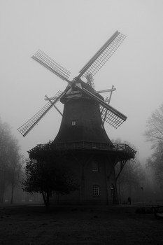 Mühle im Nebel / Mühle in Bad Zwischenahn