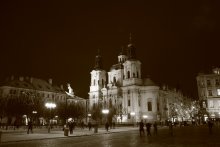 Old Town / ***