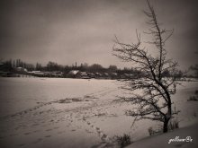 Winter in einem verlassenen Dorf / ***