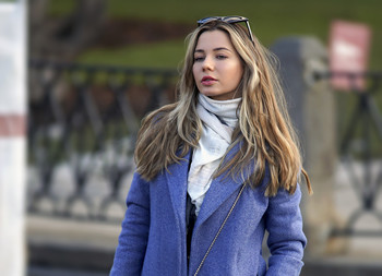 Warm im Februar / ***