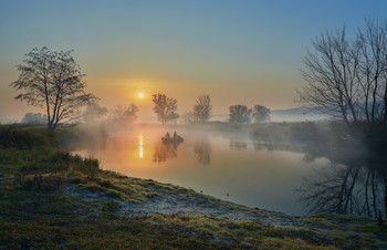 Auf der Morgendämmerung / ***