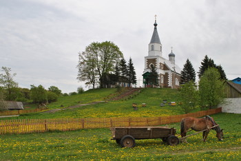 Kirche des hl. Alexander Newski / ***