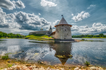 Pskov Kremlin / ***