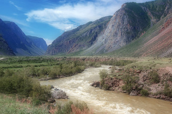 Mountain river ..... / ***