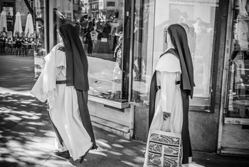 Shopping ... / ***