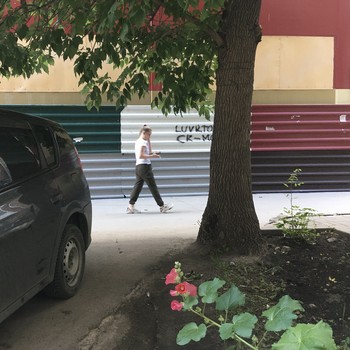 &nbsp; / [img]https://b.radikal.ru/b24/2007/3d/b0bbef8b69ab.jpg[/img]

[img]https://c.radikal.ru/c16/2007/2c/063a1c410d4f.jpg[/img]

[img]https://d.radikal.ru/d08/2007/34/d8149fea7c8e.jpg[/img]