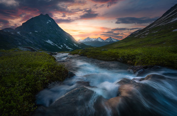 Ascending Order / Romsdalen, Norway, medio June 2020. Shot around midnight.