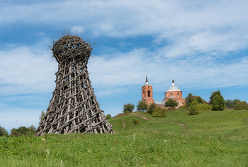 Dreifaltigkeitskirche / ***