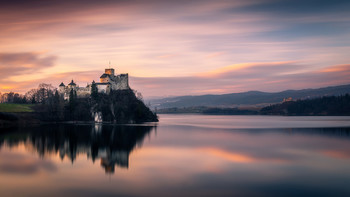 Sunset at the castle / Long exposure at beautiful castle in poland at sunset. :)