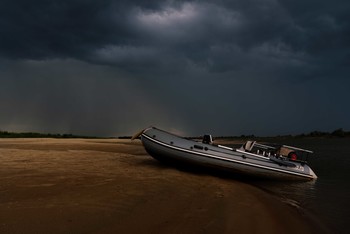 Vor dem Sturm. / ***