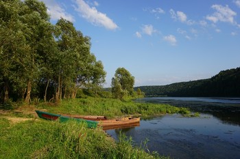 auf der anderen Seite / ***