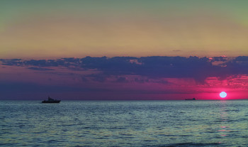 Mit Sonnenuntergang / ***